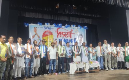 রায়গঞ্জে তৃণমূলের বিজয়া সম্মিলনীতে দলীয় কাজিয়া