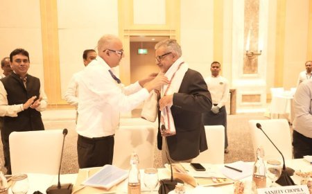 কেন্দ্রের খাদ্য ও গণবণ্টন বিভাগের  সচিব পশ্চিমবঙ্গে খাদ্য ও গনবন্টন কর্মসূচির বাস্তব রূপায়ন পর্যালোচনা করলেন