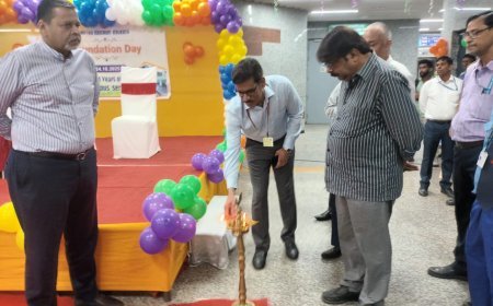 কলকাতার মেট্রো রেল প্রতিষ্ঠা দিবস উদযাপন অনুষ্ঠানে ‘আমার কলকাতা মেট্রো’ অ্যাপের নতুন সংস্করণ প্রকাশিত হল