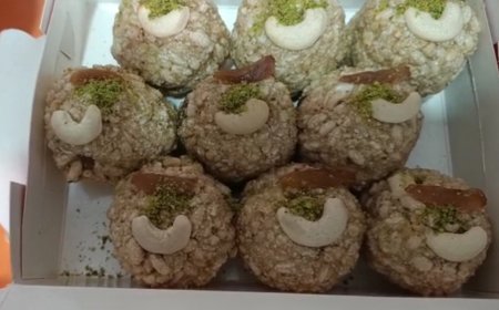 নকলে ছেয়েছে বাজার,বিখ্যাত ‘জয়নগরের মোয়া’ পাড়ি দেবে বিদেশে