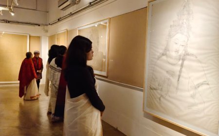 কলাভবনের নন্দনে অজন্তা গুহা চিত্রের ভিত্তি চিত্র