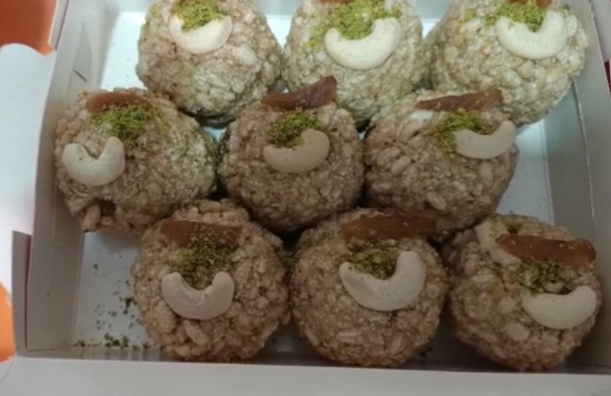 নকলে ছেয়েছে বাজার,বিখ্যাত ‘জয়নগরের মোয়া’ পাড়ি দেবে বিদেশে