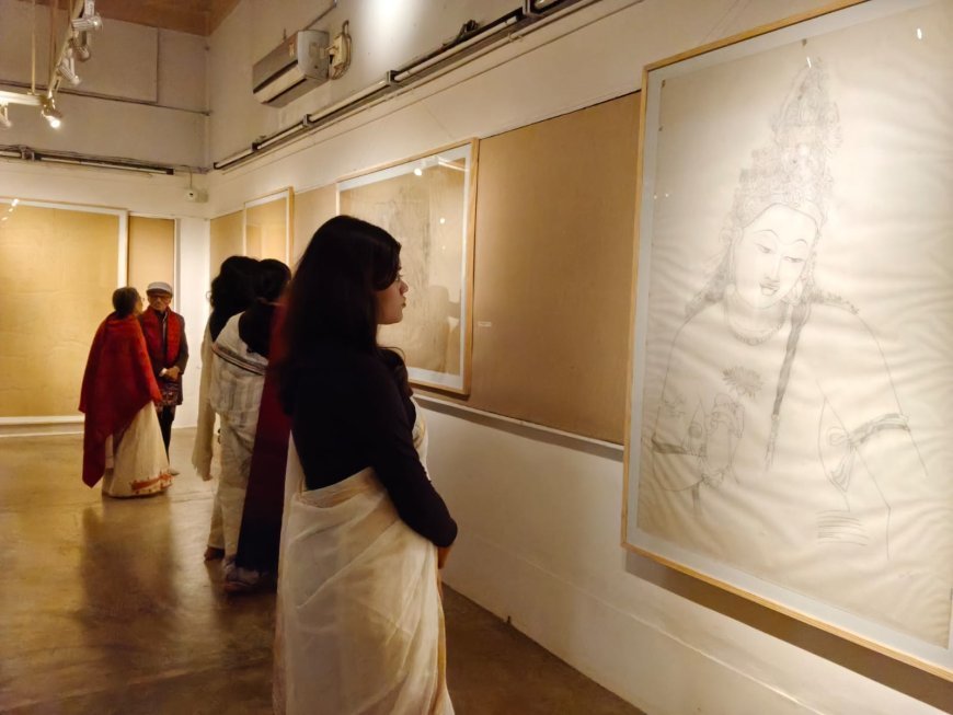 কলাভবনের নন্দনে অজন্তা গুহা চিত্রের ভিত্তি চিত্র