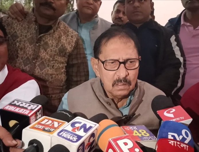 রাজ্য ক্রীড়ামন্ত্রীর পদত্যাগ পত্র পেশ সদর্থক: অধ্যক্ষ বিমান বন্দ্যোপাধ্যায়