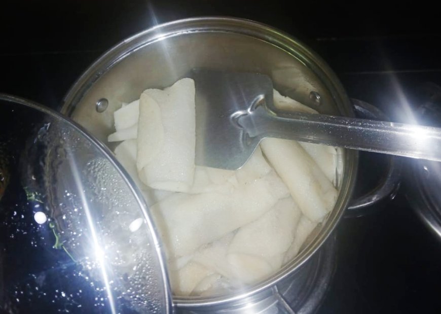 পিঠে খেলে পেটে সয়