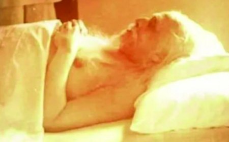 এসো হে জ্যোর্তিময়