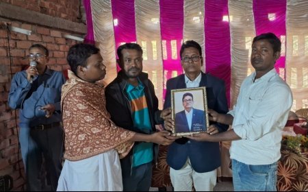 বিদ্যালয়ের শিক্ষকের বিদায় কালে অশ্রুতে ভরপুর ছাত্রছাত্রী,অভিভাবকদের