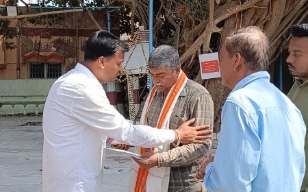 বুথ স্তরের বর্ষীয়ান নেতৃত্বকে সন্মাননা জ্ঞাপন