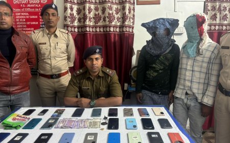 ২৪ টি ফোন, সোনার আংটি, স্কুটি সহ পুলিশের জালে ২