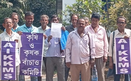 সারের কালোবাজারি বন্ধের দাবিতে কৃষকদের ডেপুটেশন কাটোয়ায়