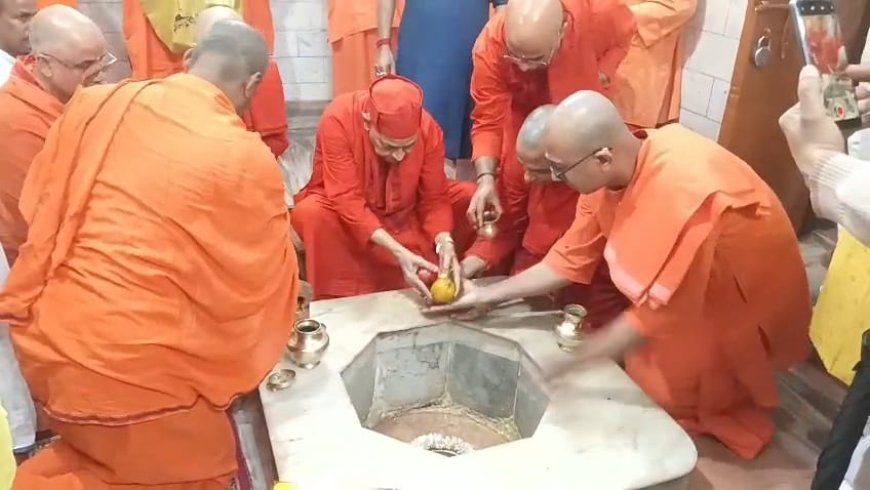 ৪০০ বছরের বালির কল্যাণেশ্বর মন্দিরে এলেন বেলুড় মঠের প্রেসিডেন্ট