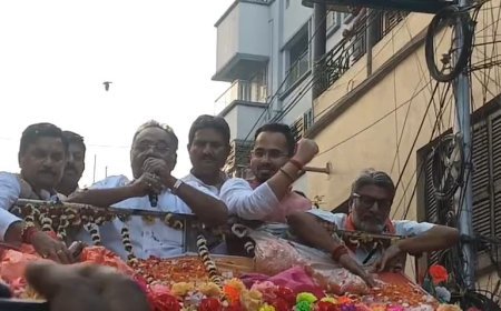 মুখ্যমন্ত্রী ধর্নায় বসতে পারেন এসআইআর বাংলায় হবেই, মন্তব্য শমীক ভট্টাচার্যের