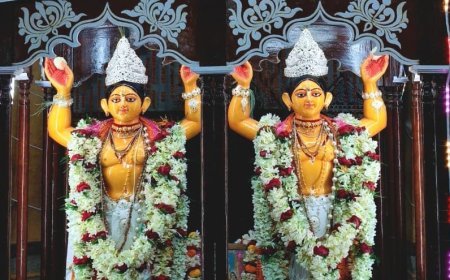 ওন্দার দোল উৎসবে অগণিত দর্শনার্থীর ঢল