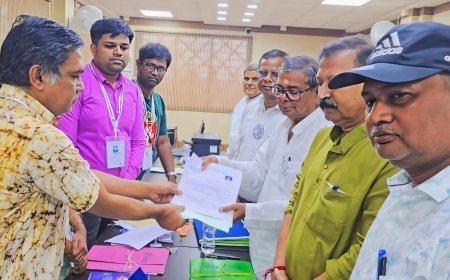 সাগর বিধানসভায় জয়ের হ্যাটট্রিক কি সময়ের অপেক্ষা? মনোনয়ন জমা দিলেন বঙ্কিমচন্দ্র হাজরা