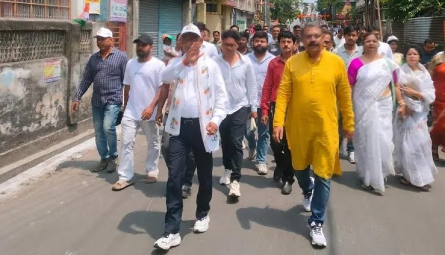 রবিবাসরীয় জমজমাট প্রচারে গৌতম দেব