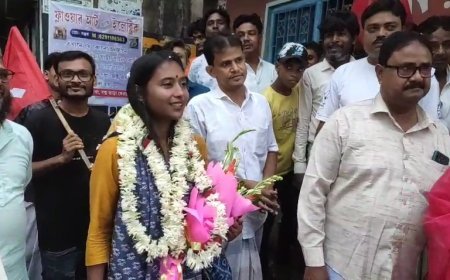 "গরিব হকারদের হটিয়ে আম্বানি, আদানিদের এখানে ব্যবসা করার সুযোগ করে দিচ্ছে বিজেপি", মন্তব্য দীপ্সিতা ধরের