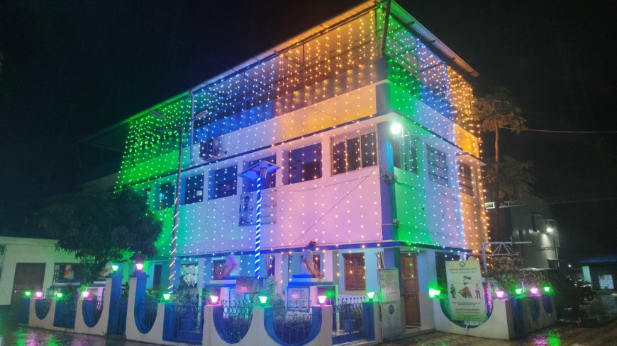 স্বাধীনতা দিবসের রঙে রাঙল গঙ্গাসাগর বিডিও অফিস চত্বর