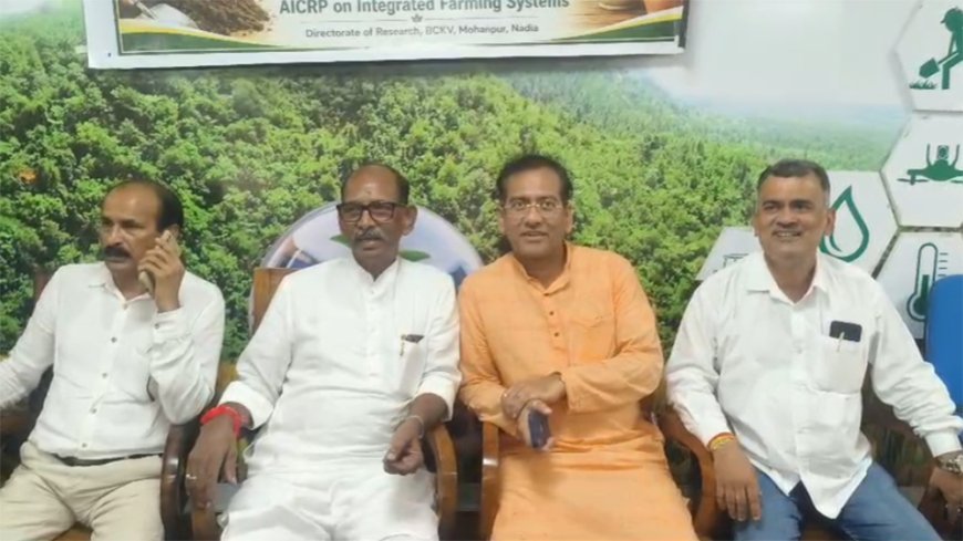 শুশুনিয়া এগ্রিকালচার কলেজে রাজ্যের মন্ত্রী দুধকুমার মণ্ডল, পরিদর্শনে নতুন ও পুরনো ক্যাম্পাস