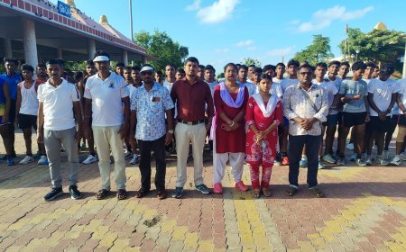 গঙ্গাসাগরে 'ফিট ইন্ডিয়া অভিযান': কালিবাজার থেকে কপিল মুনির আশ্রম পর্যন্ত ৫ কিমি ম্যারাথন দৌড় সম্পন্ন