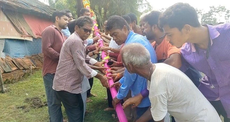 দুর্গাপুজোর আক্ষেপ ঘোচাতে অভিনব উদ্যোগ!গঙ্গাসাগরেরয় খান সাহেব আবাদে কোজাগরি লক্ষ্মীপুজোকেই শারদোৎসবের রঙে রাঙাবে গ্রামবাসীরা